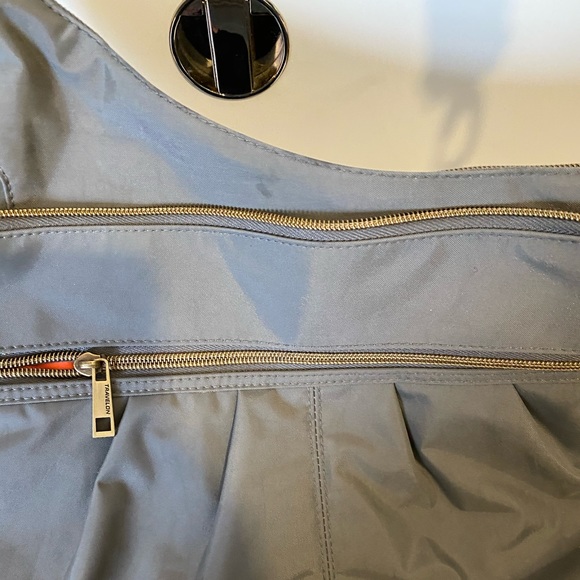 Cross body travel purse - Picture 1 of 4